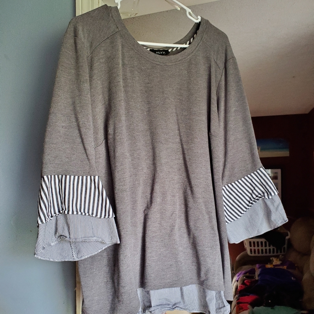 Cute top